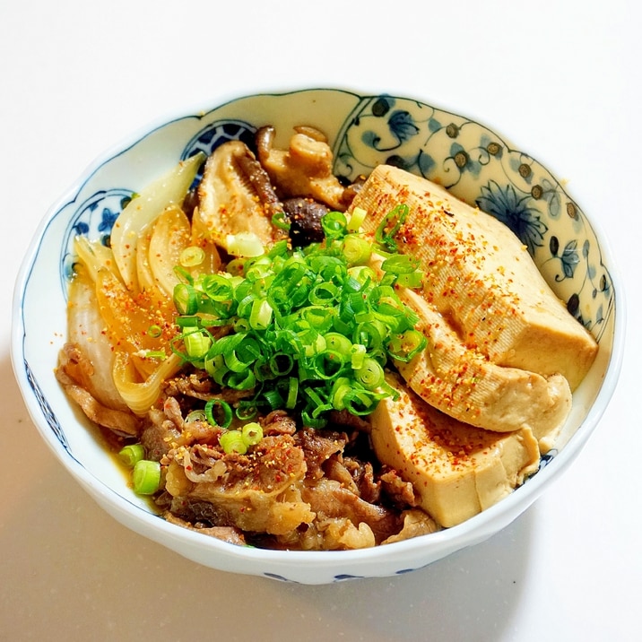 ご飯もお酒もすすむ!肉豆腐